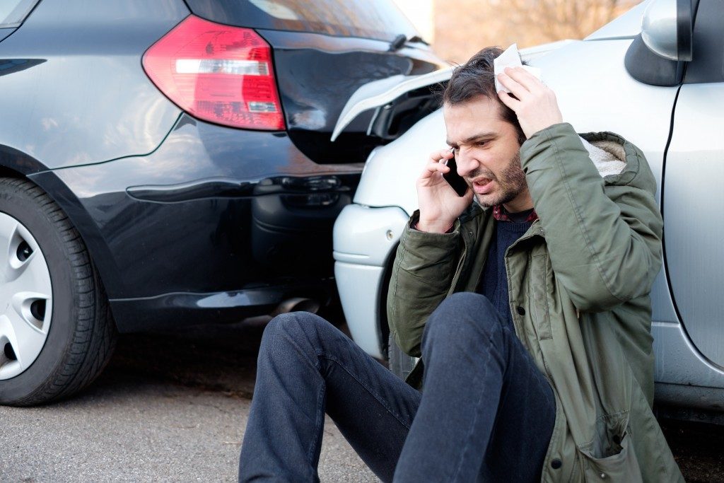 man got into car accident