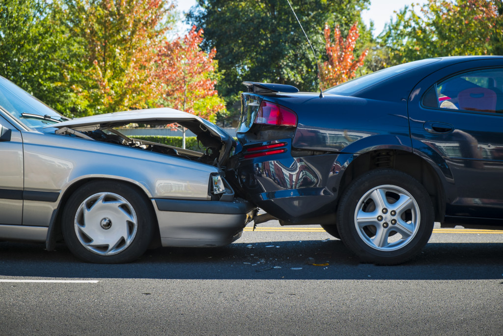 Car accident in progress